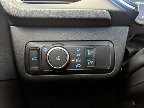 Certified 2022 Ford Escape SEL w/ Class II Trailer Tow Package image 21