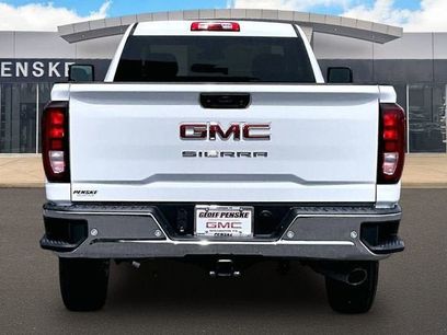 New 2026 GMC Sierra 2500 Pro w/ 1SA Pro Safety Plus Package