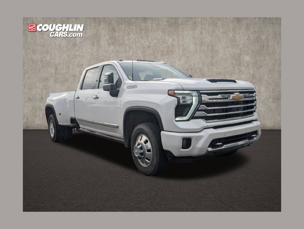 Used 2025 Chevrolet Silverado 3500 High Country w/ High Country Premium Package AWD/4WD image 1