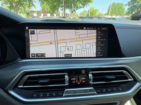 Used 2019 BMW X5 xDrive50i w/ M Sport Package AWD/4WD image 45