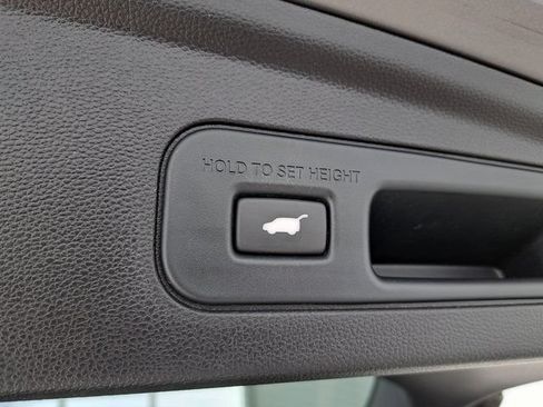 Used 2024 Acura MDX SH-AWD w/ Technology Package image 32