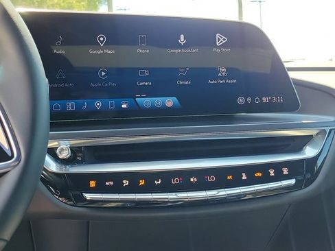 Certified 2024 Cadillac Lyriq Tech w/ Driver Assist Package AWD/4WD image 27