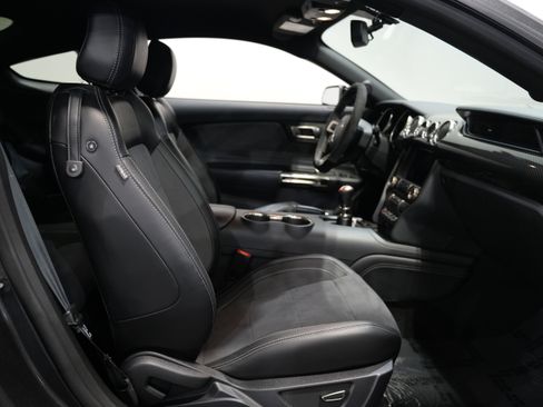 Used 2019 Ford Mustang Shelby GT350 w/ Technology Package image 35