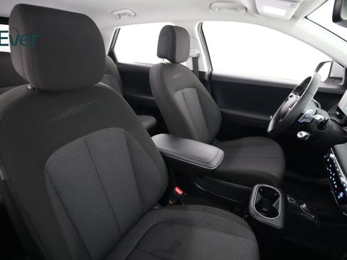 Used 2024 Hyundai Ioniq 5 SEL RWD image 23