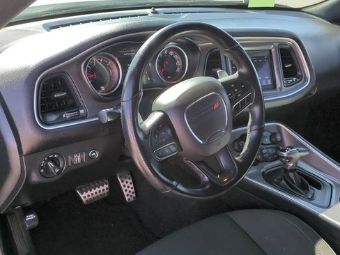 Used 2022 Dodge Challenger R/T RWD image 14