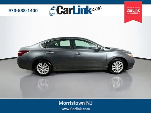 Used 2018 Nissan Altima 2.5 S w/ S Convenience Package FWD image 9