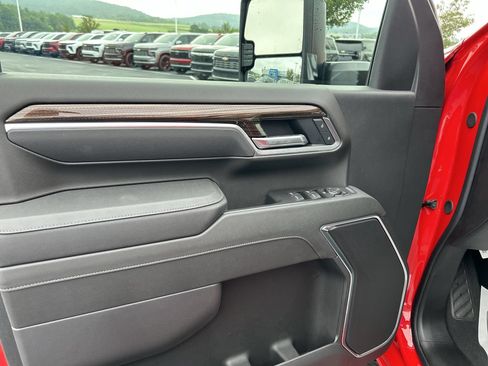 New 2026 Chevrolet Silverado 3500 LT AWD/4WD image 21