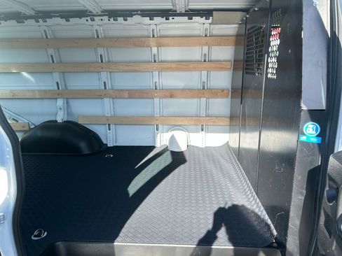 Used 2024 Chevrolet Express 2500 w/ Driver Convenience Package image 25