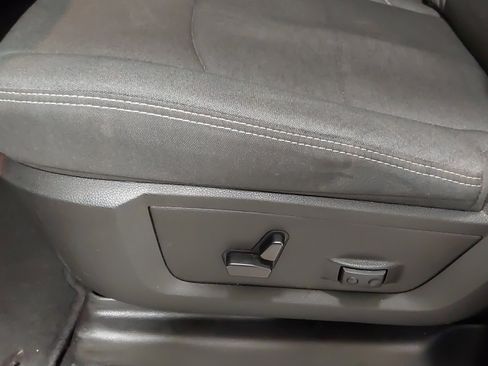 Used 2026 RAM 2500 Big Horn AWD/4WD image 37