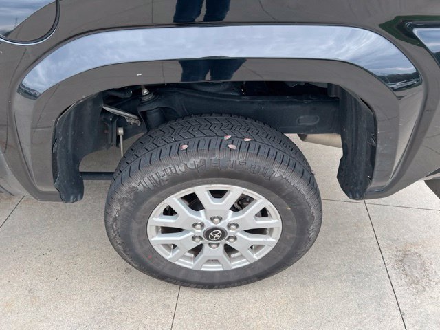 Used 2024 Toyota Tacoma SR5 RWD image 11