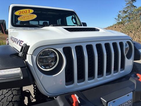 Used 2021 Jeep Gladiator Mojave w/ LED Lighting Group image 5