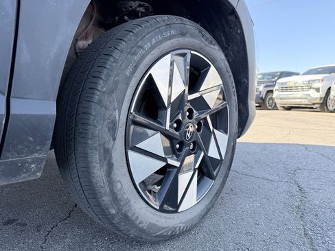 Used 2024 Hyundai Kona SEL w/ Convenience Package image 29