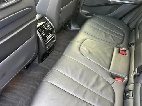 Used 2020 BMW X5 sDrive40i w/ Premium Package image 25