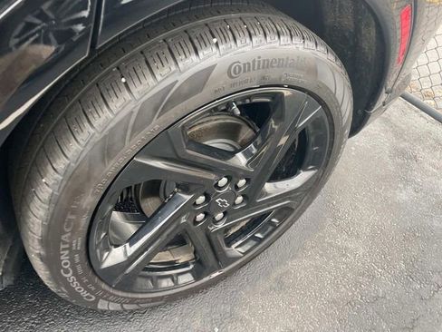 Used 2024 Chevrolet Equinox EV RS image 17