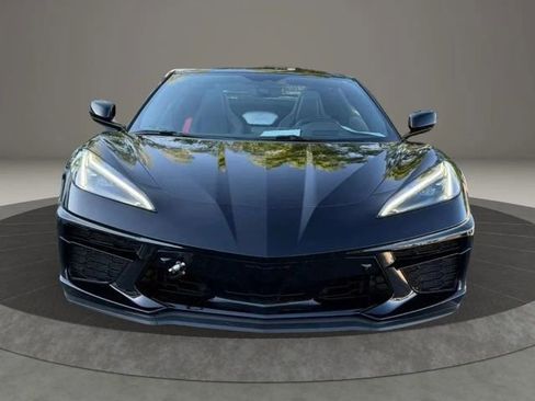 Used 2022 Chevrolet Corvette Stingray Preferred Conv w/ Z51 Performance Package RWD image 8
