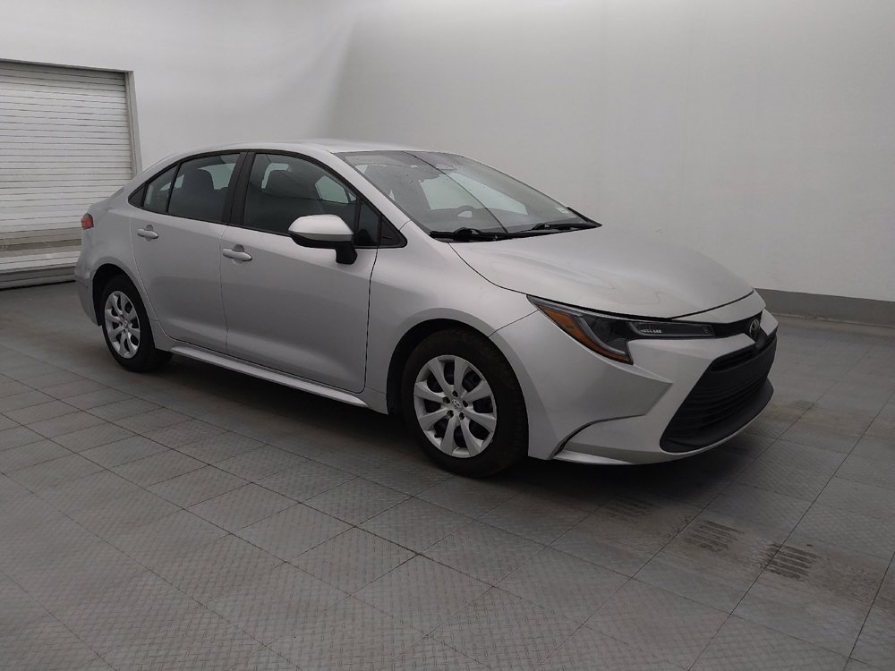 Used 2023 Toyota Corolla LE FWD image 11