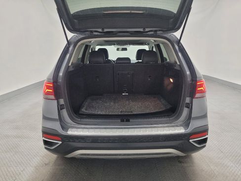 Used 2022 Volkswagen Taos SE image 29