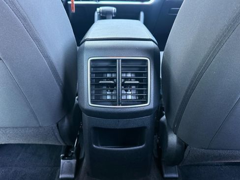 Certified 2025 Kia Sportage LX image 27