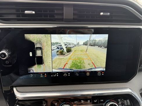 Used 2024 GMC Sierra 3500 Denali w/ Denali Reserve Package image 30