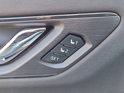 New 2026 Subaru Outback Touring XT AWD/4WD image 13