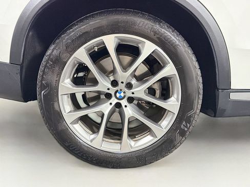 Used 2025 BMW X5 xDrive40i AWD/4WD image 36