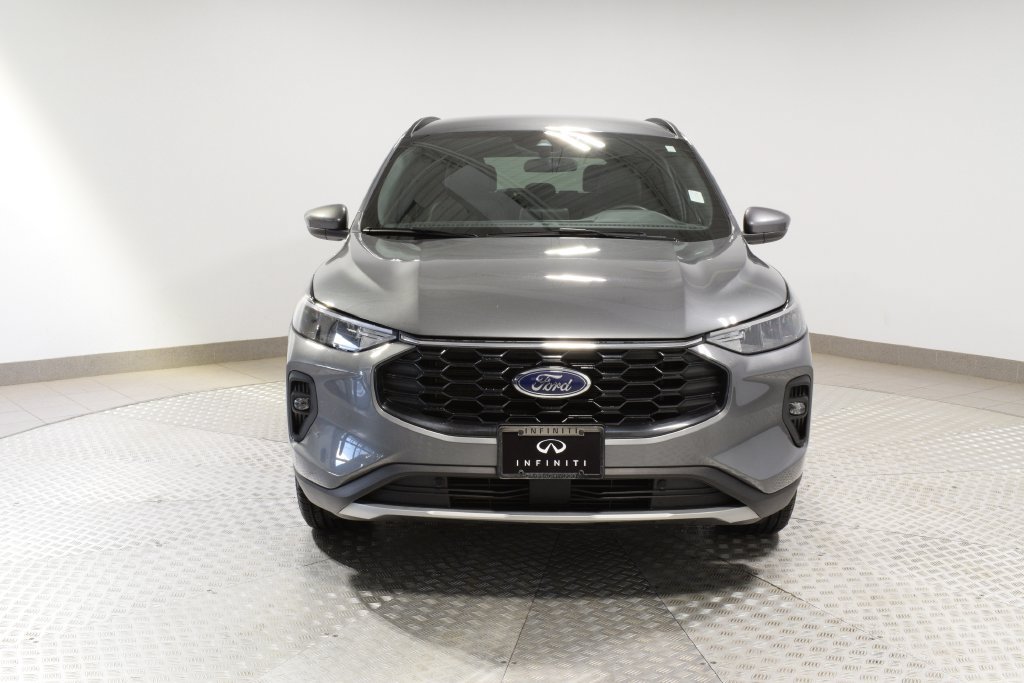 Used 2025 Ford Escape ST-Line Select AWD/4WD image 7