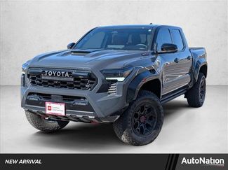 Used 2025 Toyota Tacoma TRD Pro video 1