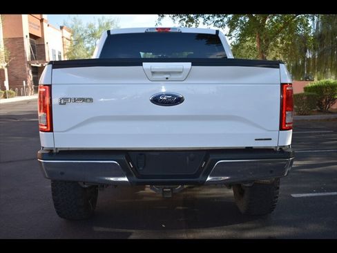 Used 2015 Ford F150 XLT w/ Equipment Group 301A Mid AWD/4WD image 10