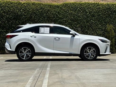 Certified 2024 Lexus RX 350 FWD w/ Technology Package image 12