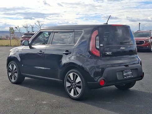 Used 2016 Kia Soul image 4
