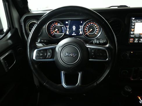 Used 2021 Jeep Wrangler Unlimited Sahara image 17