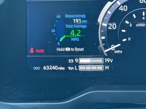 Certified 2024 Toyota Sequoia Limited image 25