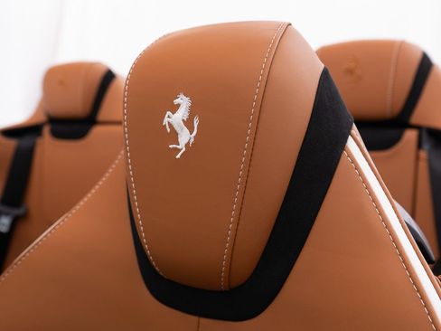 Used 2025 Ferrari Roma Spider RWD image 24