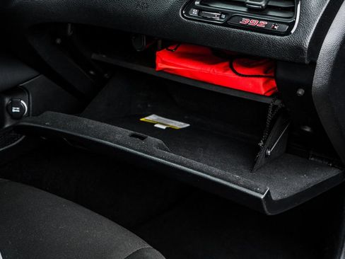 Used 2022 Dodge Challenger R/T Scat Pack RWD image 38