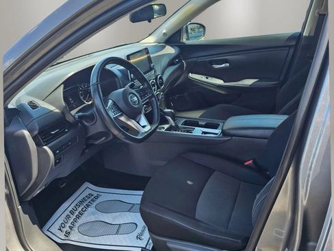 Used 2023 Nissan Sentra SV w/ All-Weather Package FWD image 6