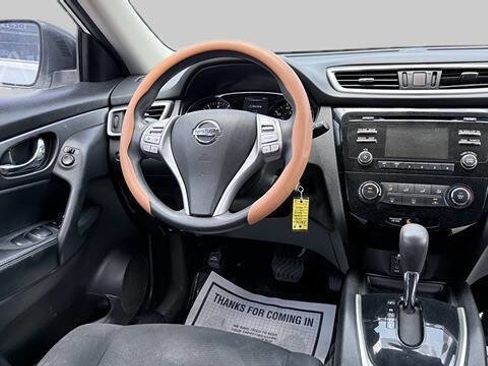 Used 2016 Nissan Rogue S FWD image 15