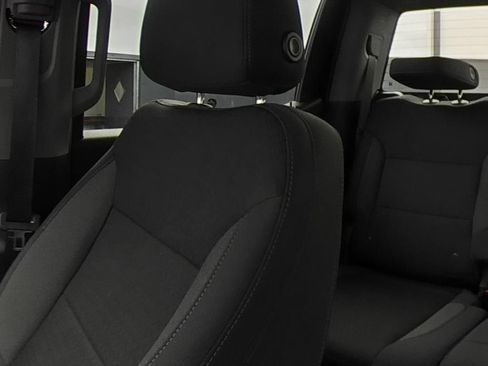 Certified 2025 Chevrolet Silverado 1500 Custom w/ LPO, Dark Essentials Package AWD/4WD image 12
