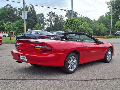 Used 2002 Chevrolet Camaro Z28 RWD image 6