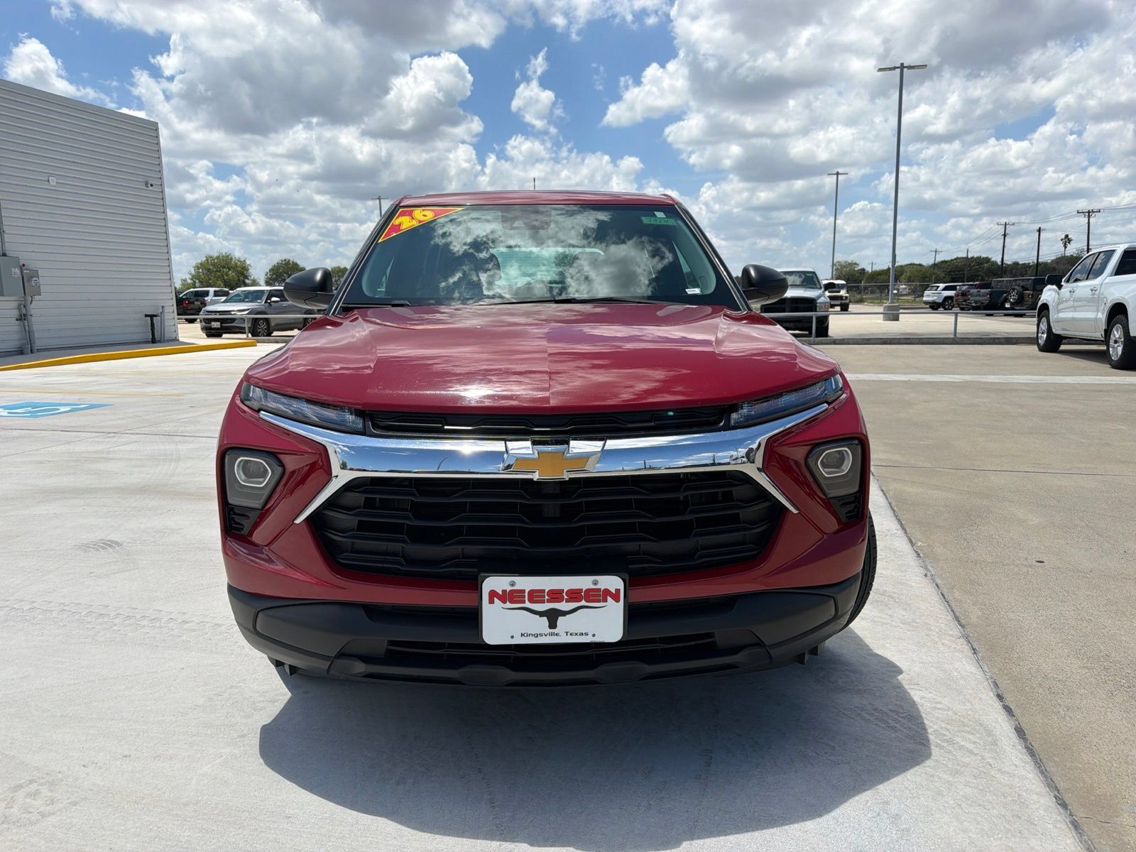 Used 2026 Chevrolet TrailBlazer LS AWD/4WD image 2
