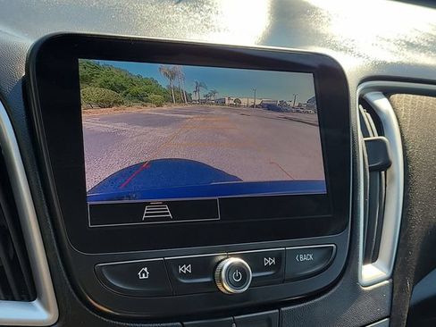 Used 2024 Chevrolet Malibu LT FWD image 23