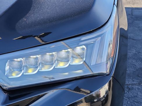 Used 2019 Acura MDX A-Spec image 9