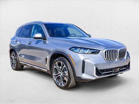 Used 2026 BMW X5 xDrive40i image 3