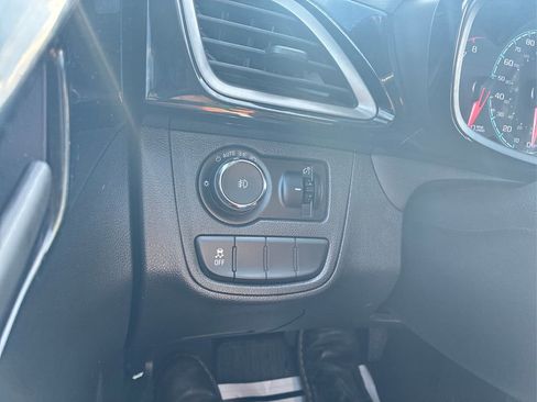 Used 2021 Chevrolet Spark ACTIV image 18