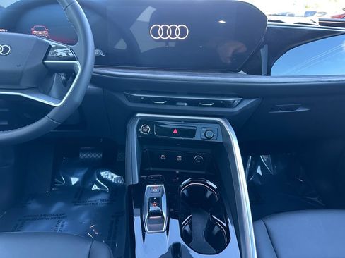 Certified 2025 Audi Q5 Premium Plus w/ Premium Plus AWD/4WD image 11