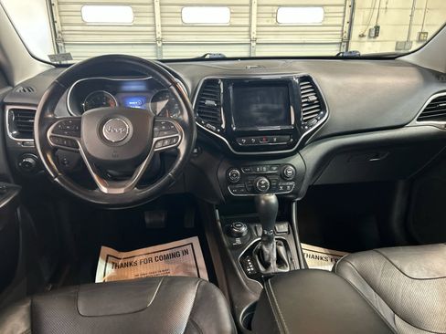 Used 2021 Jeep Cherokee Limited AWD/4WD image 4