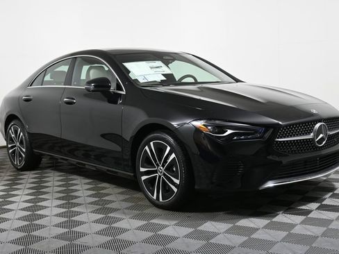 New 2026 Mercedes-Benz CLA 250 4MATIC image 8