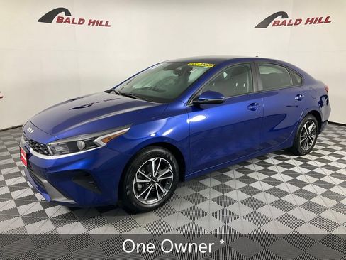 Certified 2023 Kia Forte LXS w/ LXS Technology Package image 4