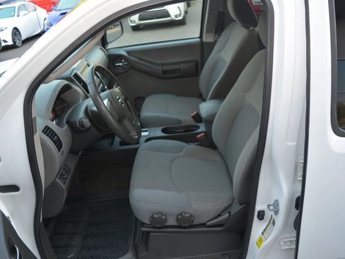 Used 2010 Nissan Xterra S image 12