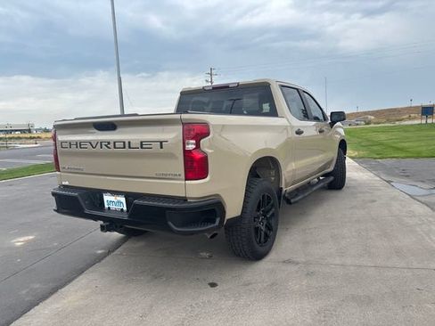 Certified 2022 Chevrolet Silverado 1500 Custom Trail Boss w/ LPO, Dark Essentials Package AWD/4WD image 3
