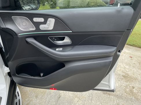 Certified 2023 Mercedes-Benz GLS 580 4MATIC image 49